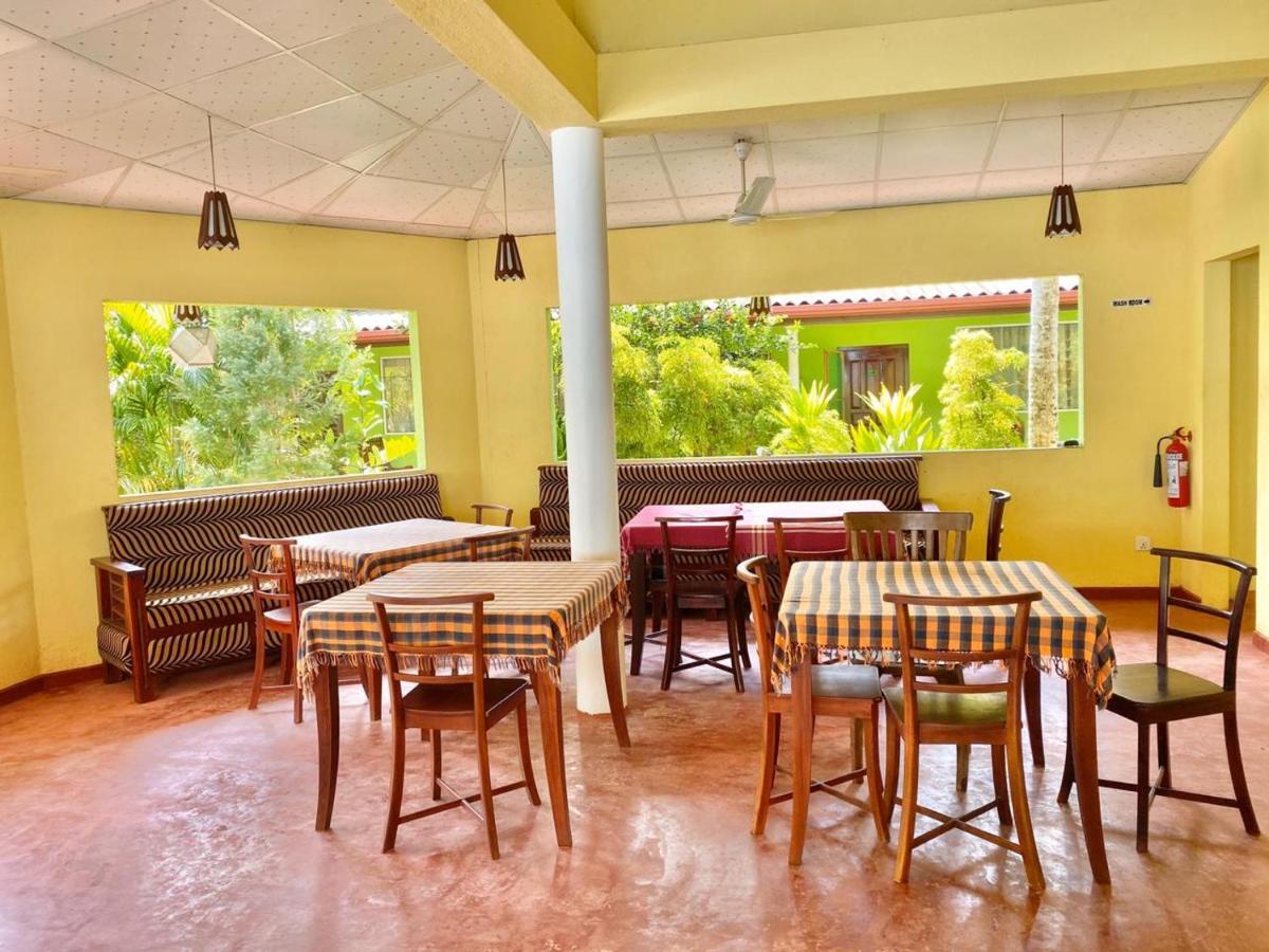 Green Land Villa Ahangama Buitenkant foto